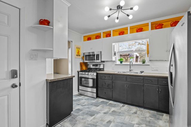 3818 Lakeview Road, North Little Rock, AR 72116