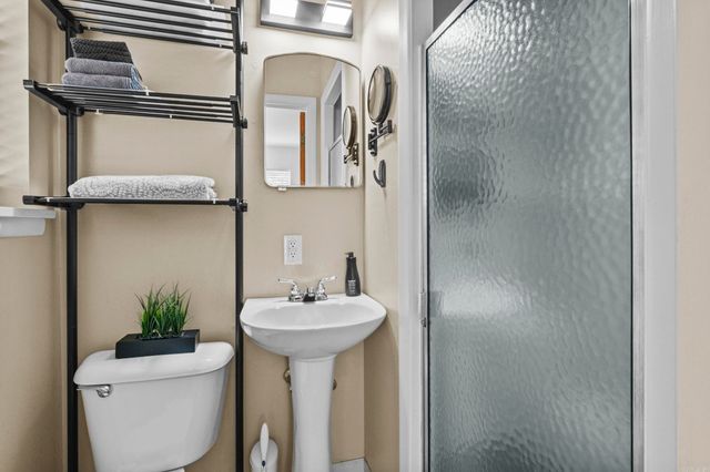 3818 Lakeview Road, North Little Rock, AR 72116