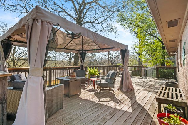 3818 Lakeview Road, North Little Rock, AR 72116