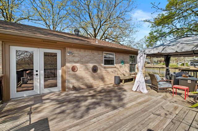 3818 Lakeview Road, North Little Rock, AR 72116