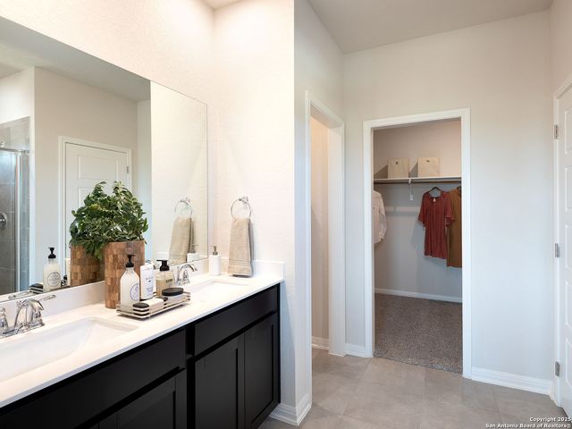 6330 Comanche Coyote, San Antonio, TX 78233
