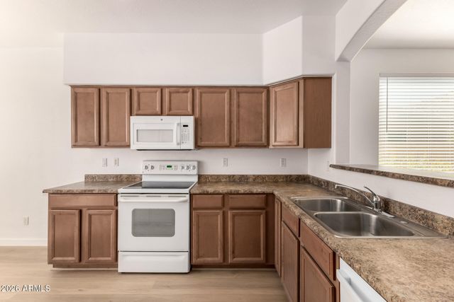 10224 S 182nd Avenue, Goodyear, AZ 85338