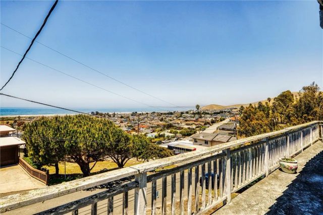 2670 Koa Avenue, Morro Bay, CA 93442