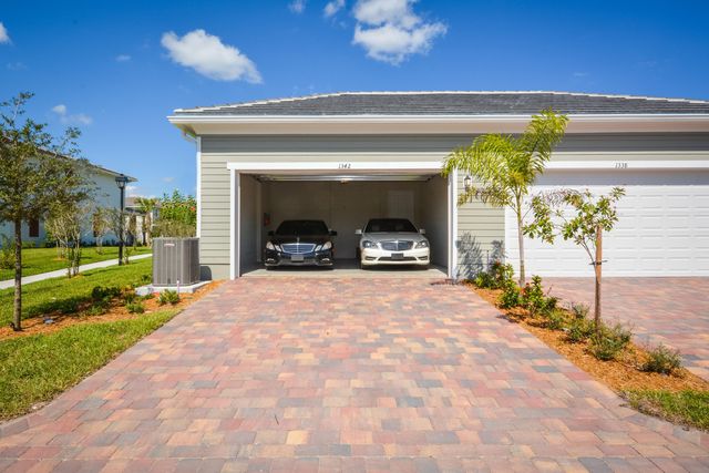 1342 Turnbridge Drive, Jupiter, FL 33458