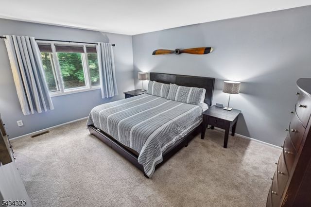 47 Davey Dr, West Orange Twp., NJ 07052