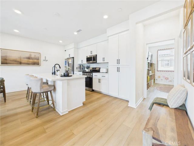 17952 Seaglass Drive, Huntington Beach, CA 92647