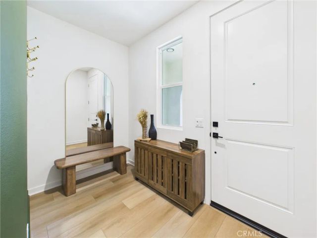 17952 Seaglass Drive, Huntington Beach, CA 92647