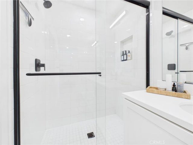 17952 Seaglass Drive, Huntington Beach, CA 92647