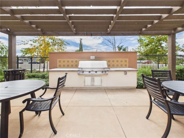 17952 Seaglass Drive, Huntington Beach, CA 92647