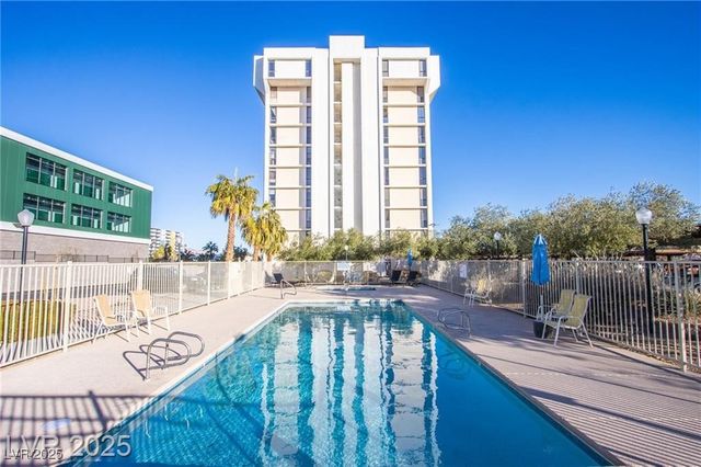 3930 University Center Drive 512, Las Vegas, NV 89119