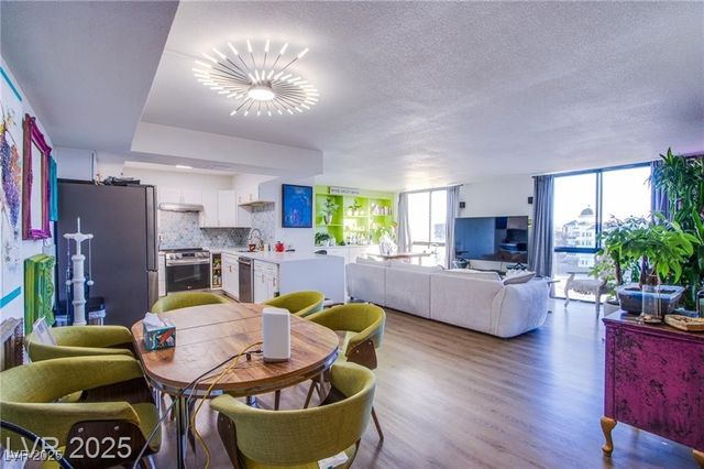 3930 University Center Drive 512, Las Vegas, NV 89119