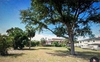 8003 22AVE W, Bradenton, FL 34209