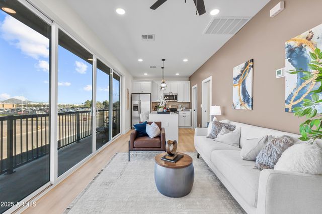 1502 S 14th Street, Phoenix, AZ 85034