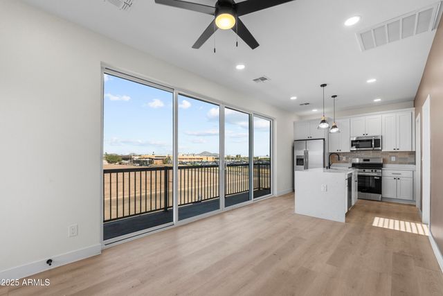 1502 S 14th Street, Phoenix, AZ 85034