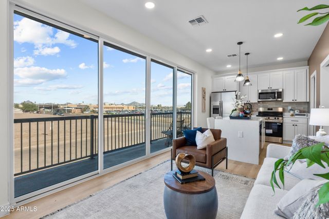 1502 S 14th Street, Phoenix, AZ 85034