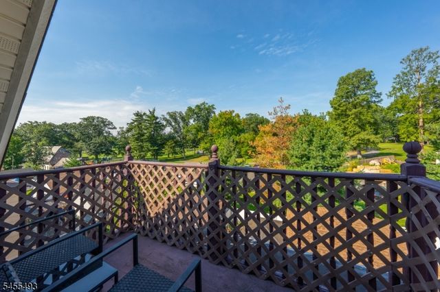 130 Acme St, Elizabeth City, NJ 07202