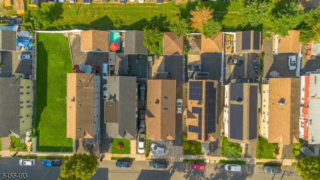 130 Acme St, Elizabeth City, NJ 07202 — photo 4
