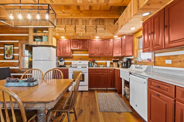 9690 Clifton Road, Frankfort, KY 40601