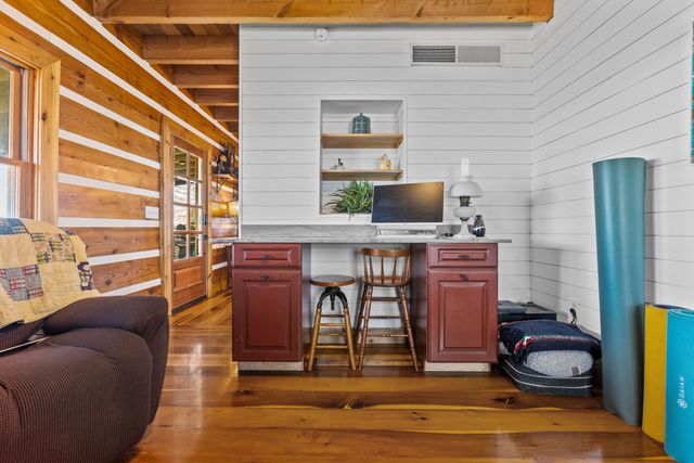 9690 Clifton Road, Frankfort, KY 40601