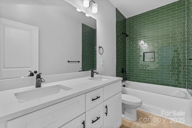 4320 Woodwind Street, Charlotte, NC 28213