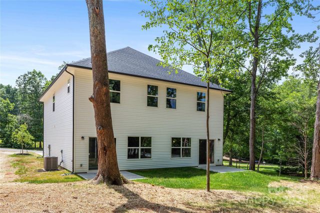 4320 Woodwind Street, Charlotte, NC 28213