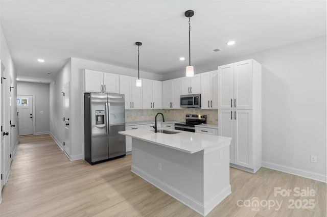 4320 Woodwind Street, Charlotte, NC 28213