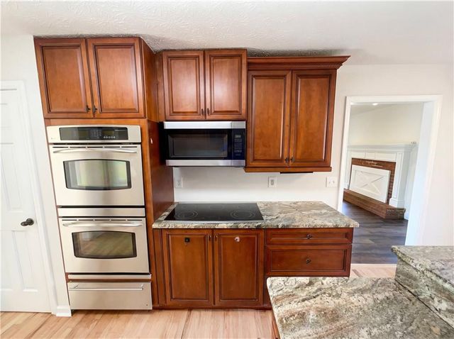 179 Ellis Trail, Covington, GA 30016