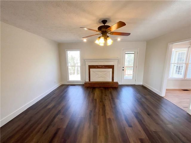 179 Ellis Trail, Covington, GA 30016