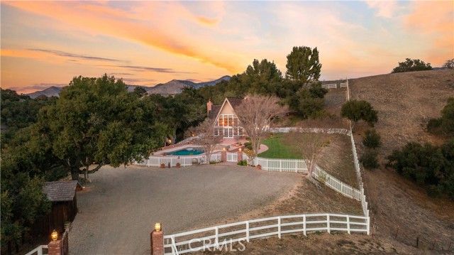 4086 E Oak Trail Road, Santa Ynez, CA 93460