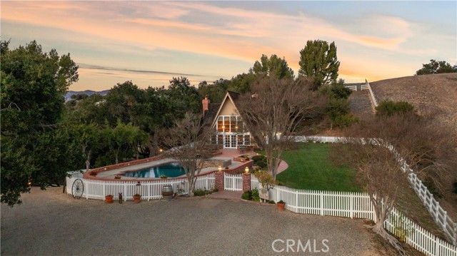 4086 E Oak Trail Road, Santa Ynez, CA 93460