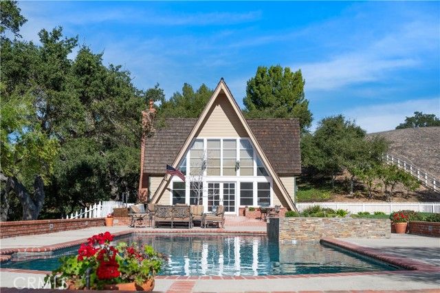 4086 E Oak Trail Road, Santa Ynez, CA 93460