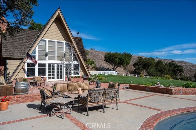 4086 E Oak Trail Road, Santa Ynez, CA 93460
