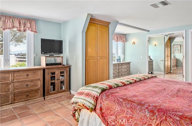 4086 E Oak Trail Road, Santa Ynez, CA 93460