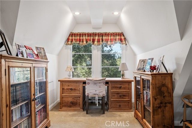 4086 E Oak Trail Road, Santa Ynez, CA 93460