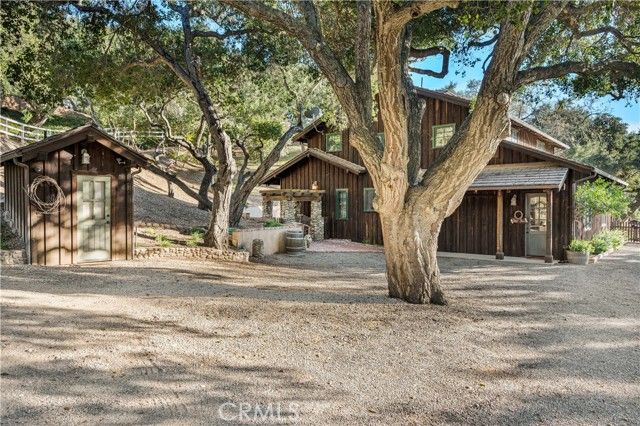 4086 E Oak Trail Road, Santa Ynez, CA 93460