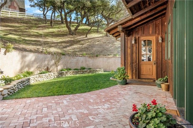 4086 E Oak Trail Road, Santa Ynez, CA 93460