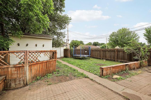 3855 Bryant Avenue N, Minneapolis, MN 55412