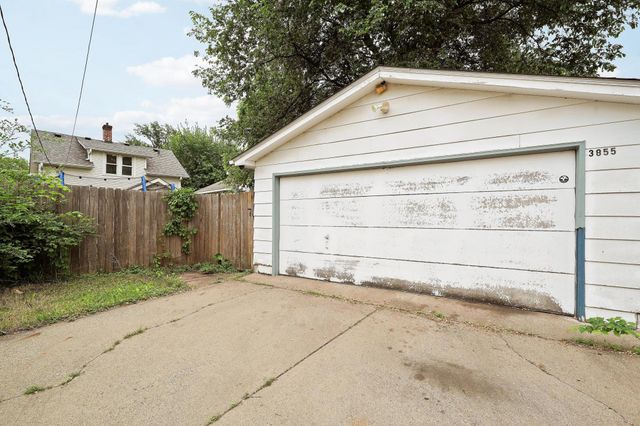 3855 Bryant Avenue N, Minneapolis, MN 55412