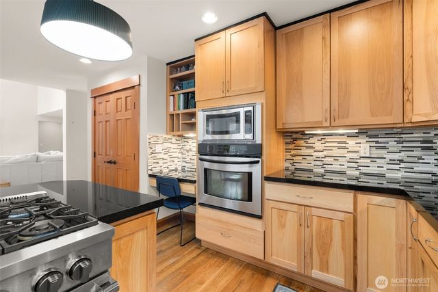 3157 Grandview Drive W, University Place, WA 98466