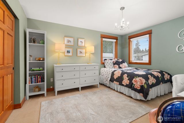 3157 Grandview Drive W, University Place, WA 98466