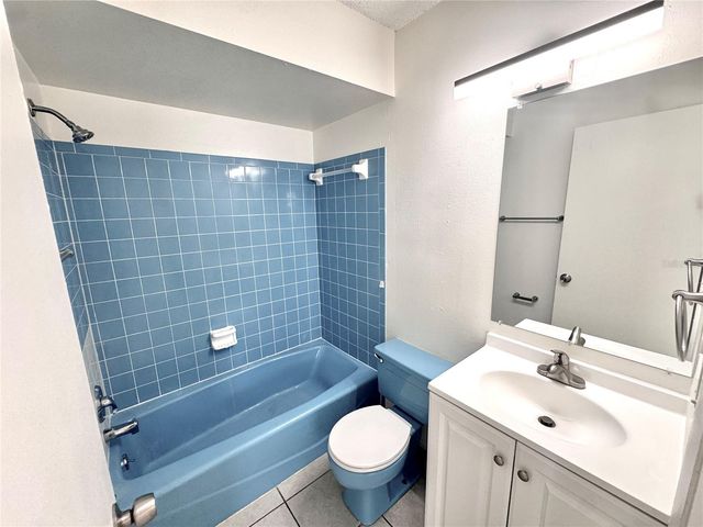 4116 62ND STREET W, Bradenton, FL 34209
