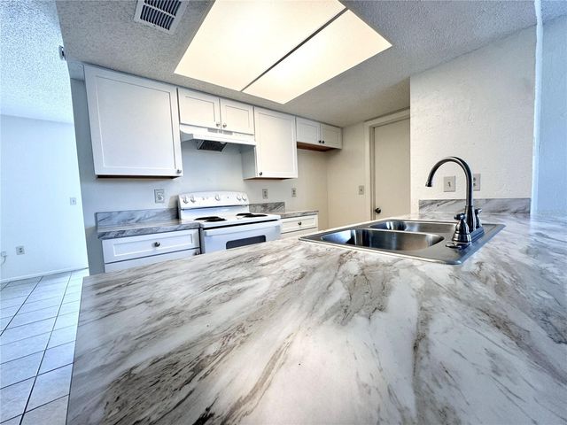 4116 62ND STREET W, Bradenton, FL 34209