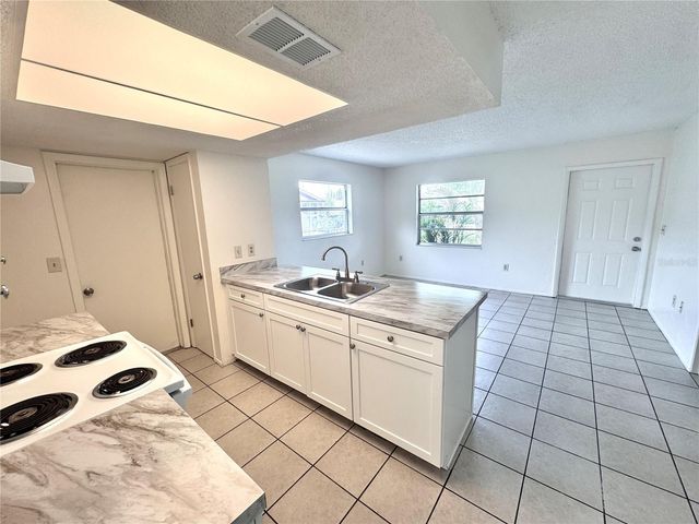 4116 62ND STREET W, Bradenton, FL 34209