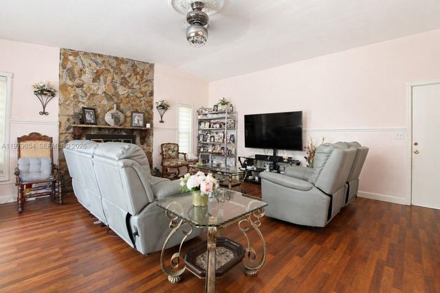 3400 SW 137th Ave, Miramar, FL 33027