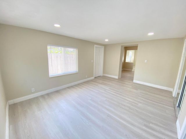 1645 NE 16th Avenue, Fort Lauderdale, FL 33305