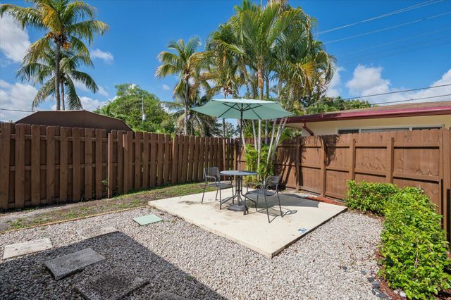 1645 NE 16th Avenue, Fort Lauderdale, FL 33305