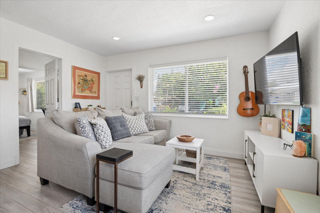 1645 NE 16th Avenue, Fort Lauderdale, FL 33305