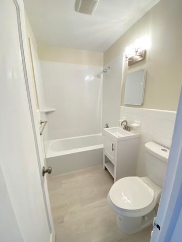 1645 NE 16th Avenue, Fort Lauderdale, FL 33305