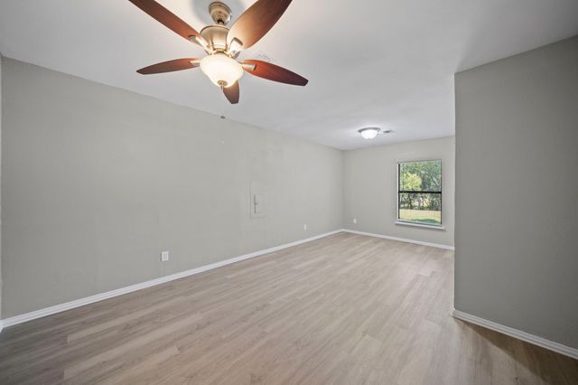 542 Oxbow Street, Mesquite, TX 75149