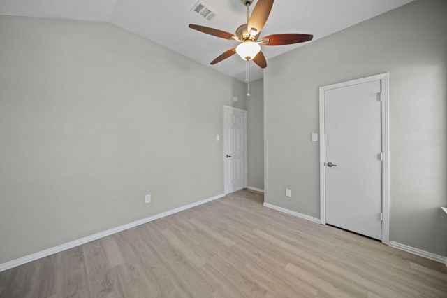 542 Oxbow Street, Mesquite, TX 75149